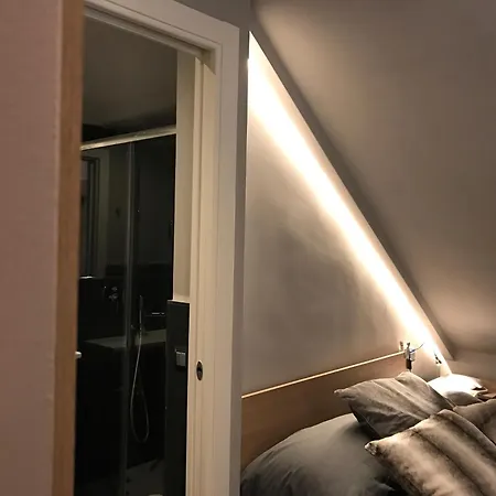 Oda ve Kahvaltı Viale San Martino 4*