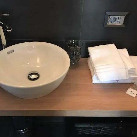 Viale San Martino Oda ve Kahvaltı 4*